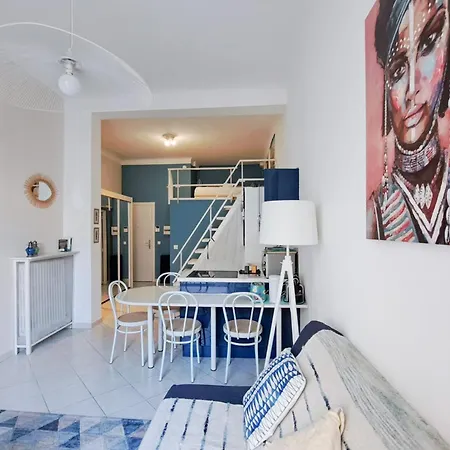 Apartment Near Palais! In With Ac & Terrace - Benakey